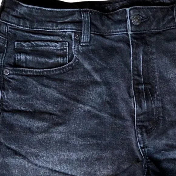 American Eagle Black Cut Off High Rise Stretch Denim Jean Shorts Women's Size 12 - Picture 3 of 7